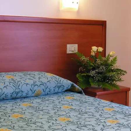 La Rocca فندق أسيسي