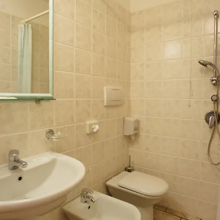 La Rocca فندق أسيسي