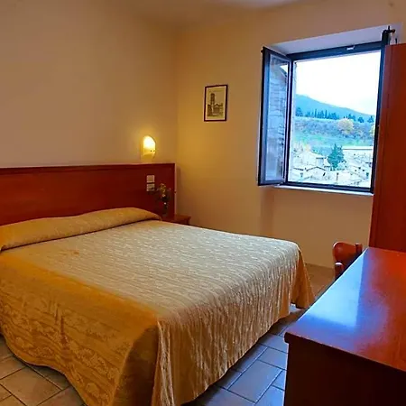 Hotel La Rocca Assisi