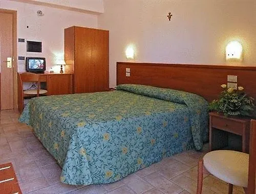 Hotel La Rocca Assisi